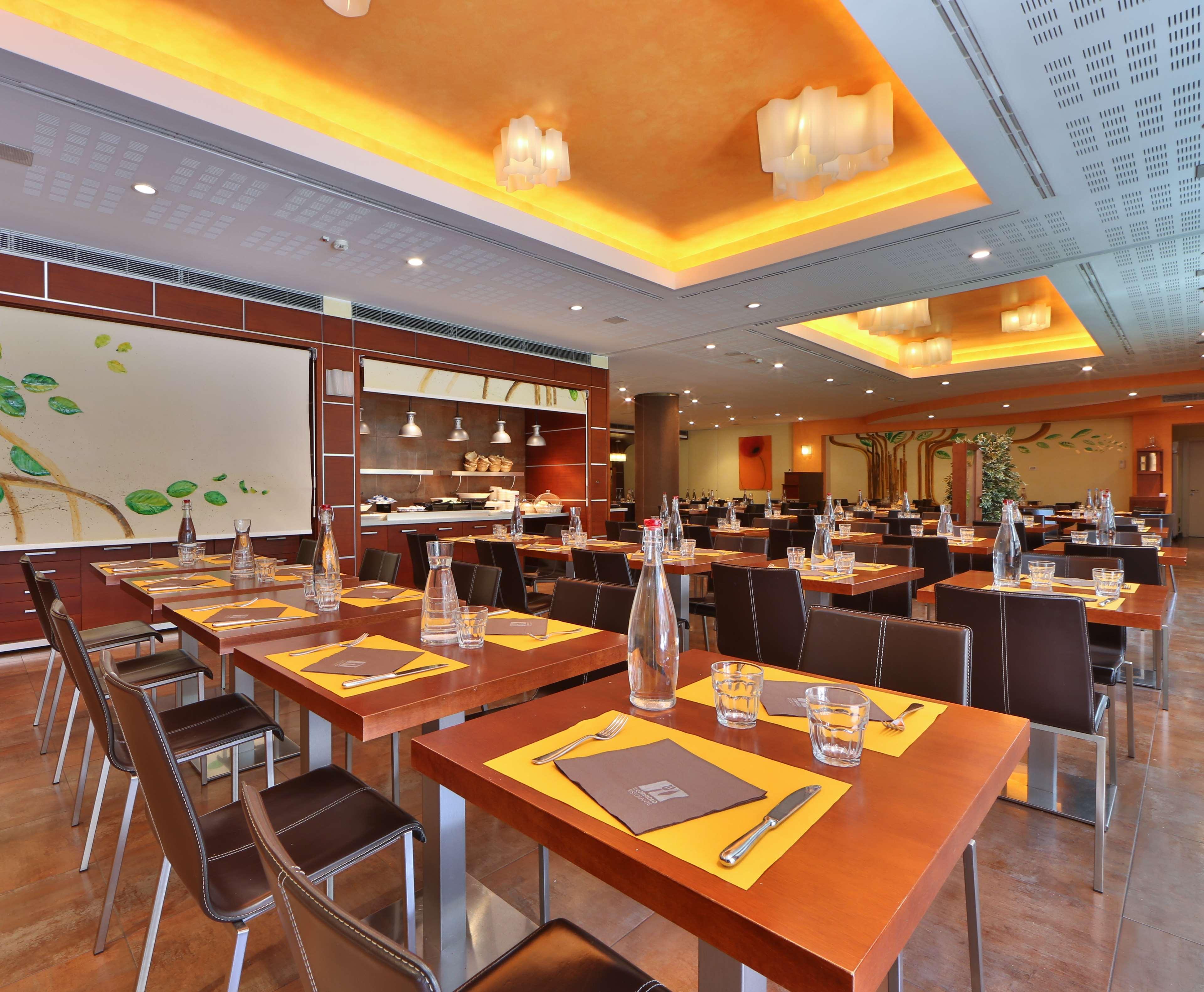 Best Western Plus Hotel Le Favaglie Корнаредо Екстериор снимка
